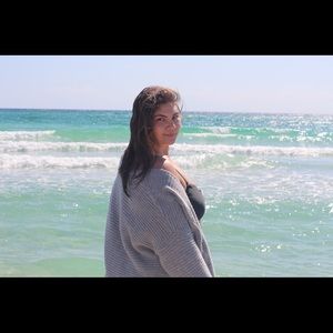 Meet your Posher, Emily